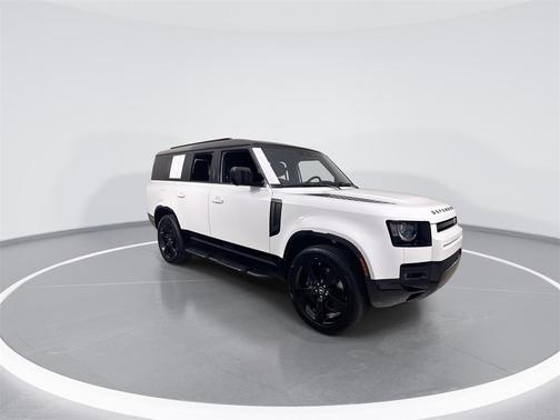 2025 Land Rover Defender 130 P400 X-Dynamic SE