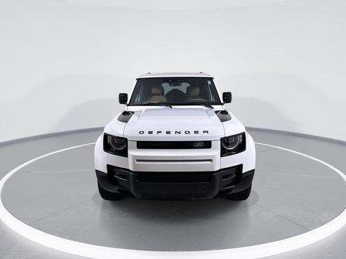 FUJI WHT 2026 Land Rover Defender P400 X-Dynamic SE