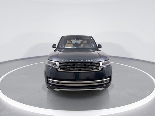 BELGRAVIA GRN M 2026 Land Rover Range Rover P400 SE