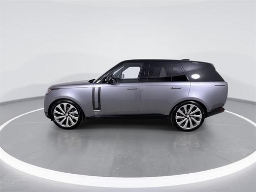 2025 Land Rover Range Rover P400 SE