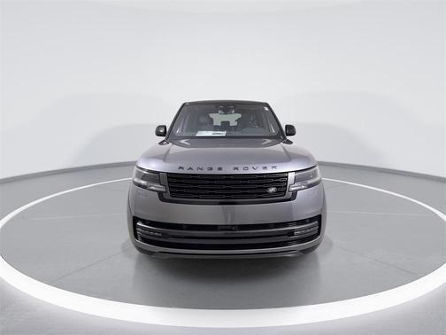 2025 Land Rover Range Rover P400 SE