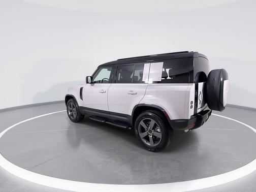 BORASCO GRY MET 2026 Land Rover Defender P300 S