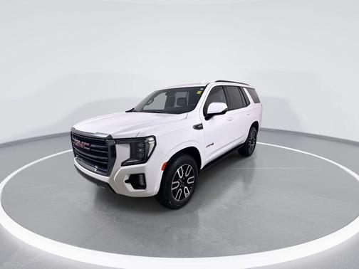 Summit White 2022 GMC Yukon 4WD AT4