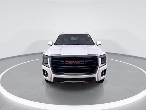 Summit White 2022 GMC Yukon 4WD AT4