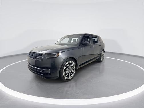 2025 Land Rover Range Rover P530 SE 7 Seat