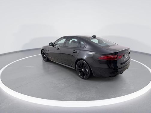 2024 Jaguar XF R-Dynamic SE P250 AWD Automatic