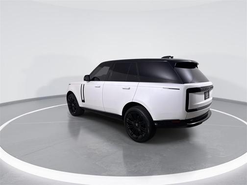 2024 Land Rover Range Rover P400 SE