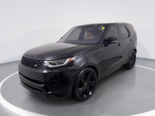 Santorini Black Metallic 2023 Land Rover Discovery P360 HSE R-Dynamic