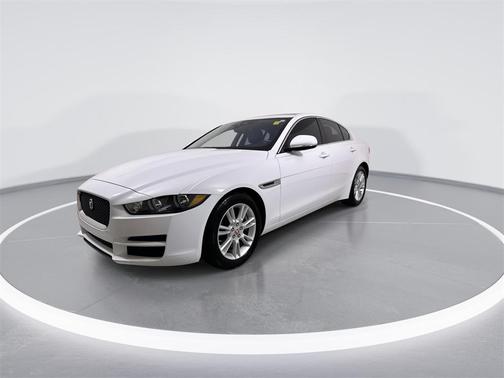 2019 Jaguar XE 25t Premium
