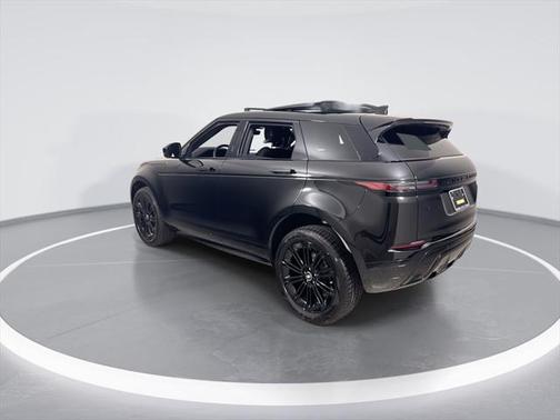 2026 Land Rover Range Rover Evoque Dynamic SE