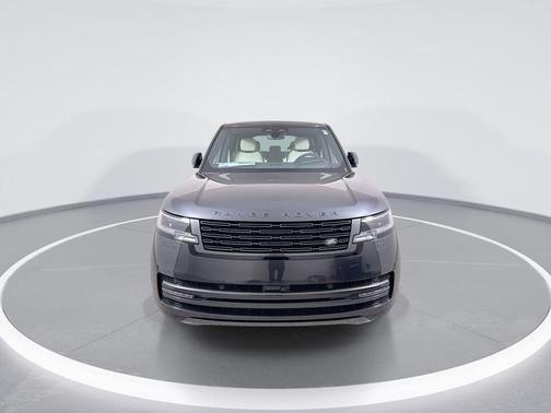 2026 Land Rover Range Rover P400 SE