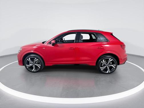 2024 Audi Q3 45 S line Premium Plus