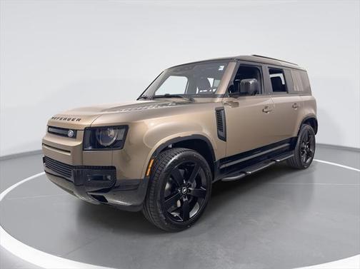 2025 Land Rover Defender 110 P400 X-Dynamic SE