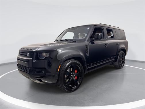2025 Land Rover Defender 130 P400 X
