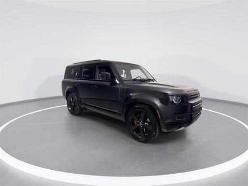 2025 Land Rover Defender 130 P400 X