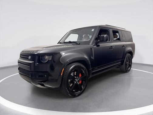 2025 Land Rover Defender 130 P400 X