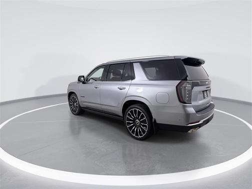 2025 Chevrolet Tahoe 4WD High Country