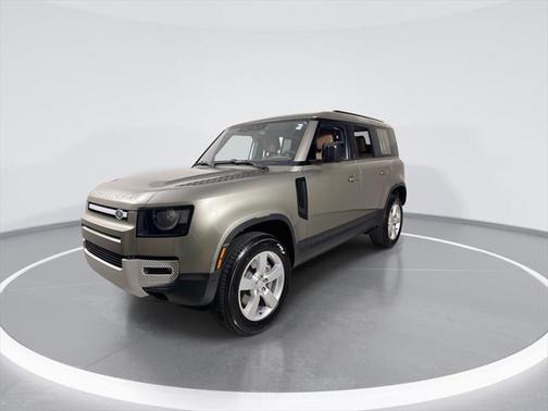 2025 Land Rover Defender 110 P300