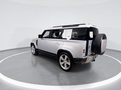 2024 Land Rover Defender 110 P400 S