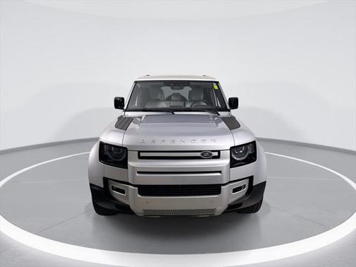 2024 Land Rover Defender 110 P400 S