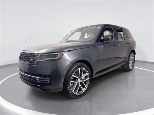 2025 Land Rover Range Rover P550e SE