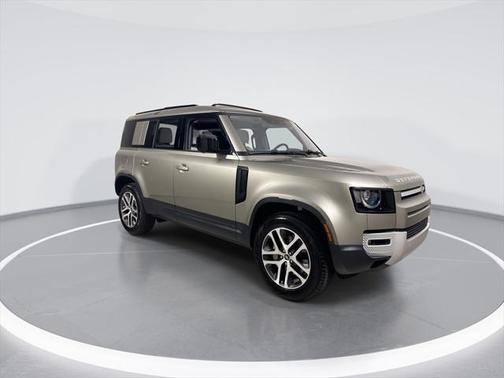 2025 Land Rover Defender 110 P400 S