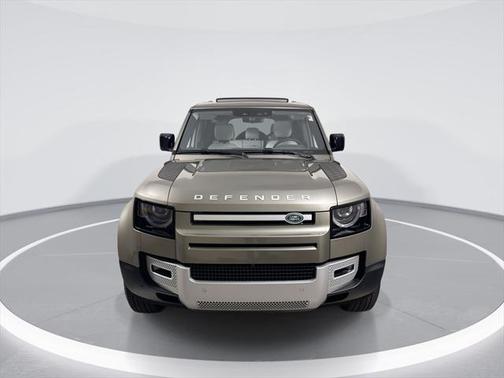 2025 Land Rover Defender 110 P400 S