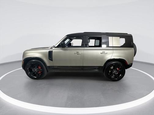 2025 Land Rover Defender 110 P400 X