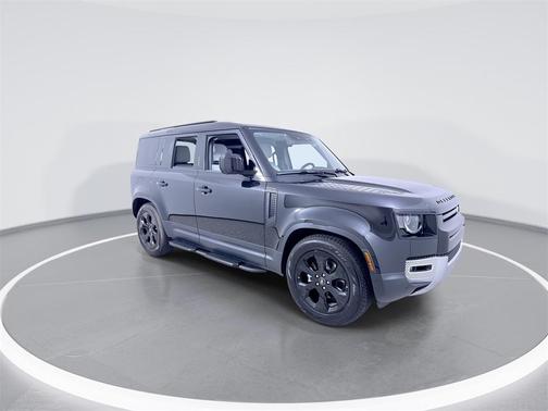 2025 Land Rover Defender 110 P300