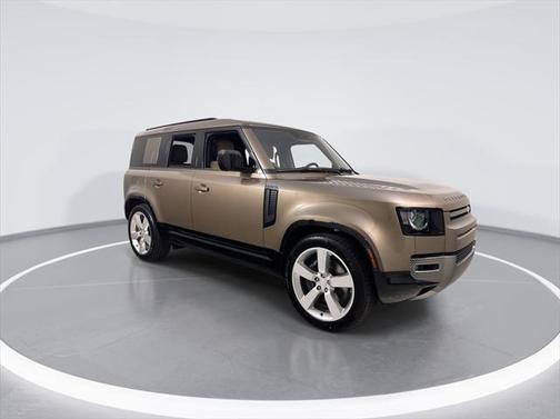 2025 Land Rover Defender 110 P400 X-Dynamic SE
