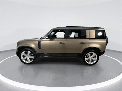 2025 Land Rover Defender 110 P400 X-Dynamic SE