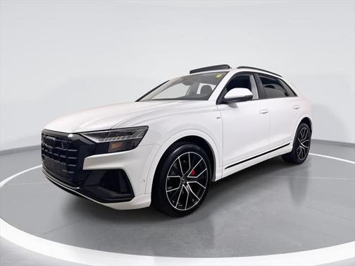 2023 Audi Q8 55 Prestige
