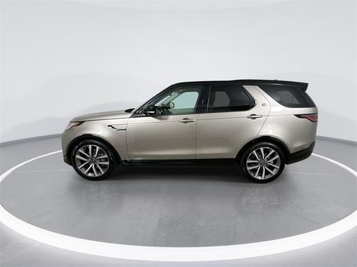 2025 Land Rover Discovery P300 Dynamic SE