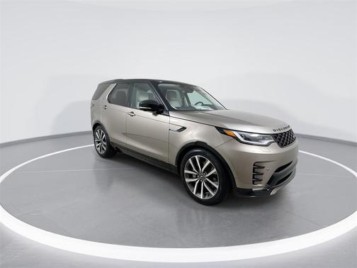 2025 Land Rover Discovery P300 Dynamic SE