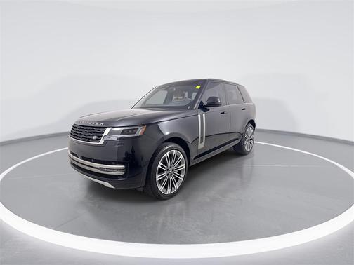 2025 Land Rover Range Rover P530 SE