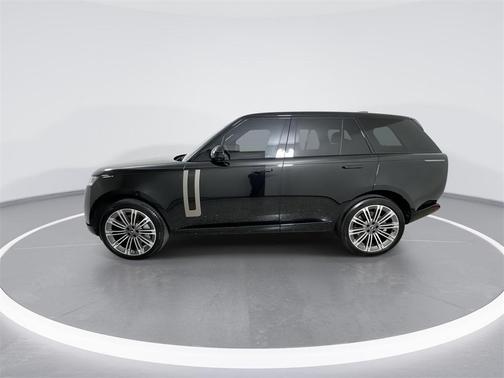 2025 Land Rover Range Rover P530 SE