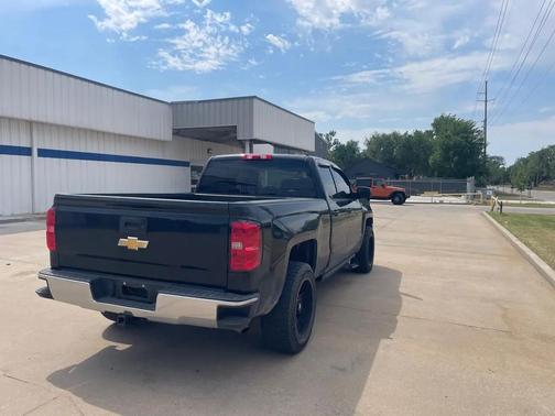 Black 2019 Chevrolet Silverado 1500 LT