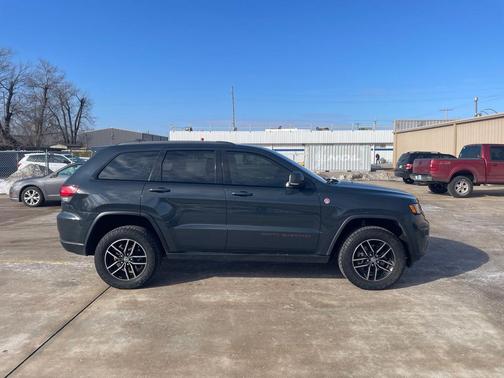 2017 Jeep Grand Cherokee Trailhawk
