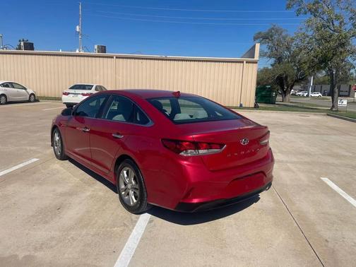Scarlet Red 2019 Hyundai SONATA SEL Plus