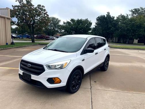 2017 Ford Escape S