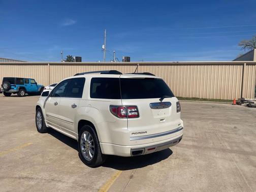 2014 GMC Acadia Denali