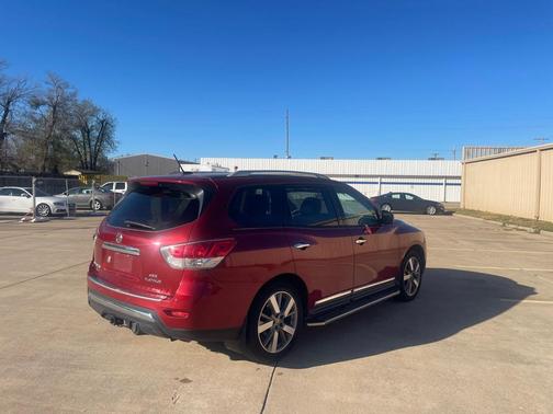 2015 Nissan Pathfinder Platinum