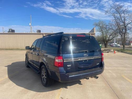 Dark Blue 2017 Ford Expedition EL XLT