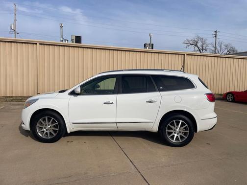 2017 Buick Enclave Leather