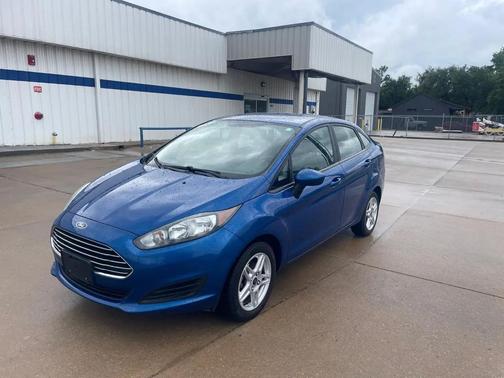Lightning Blue Metallic 2019 Ford Fiesta SE