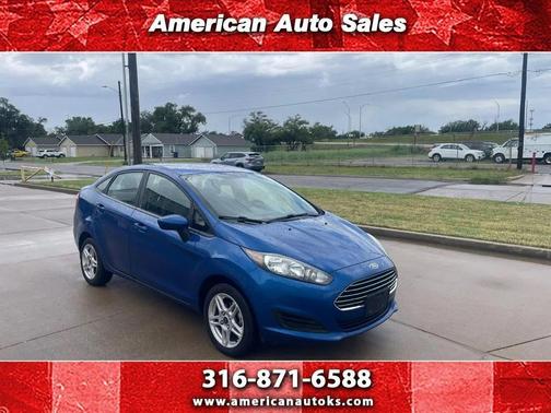 Lightning Blue Metallic 2019 Ford Fiesta SE