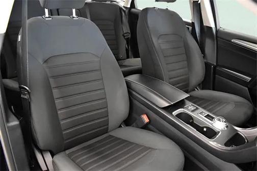 2020 Ford Fusion Hybrid SE