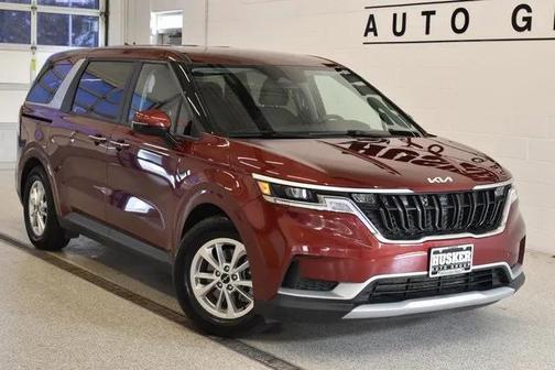 2024 Kia Carnival LX