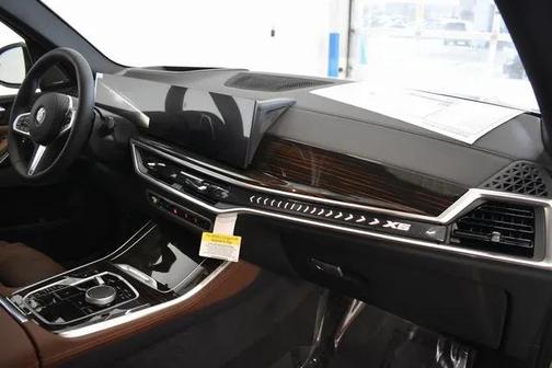 Brooklyn Grey Metallic 2026 BMW X5 xDrive40i