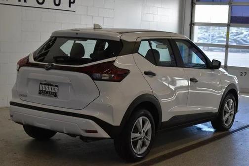 2022 Nissan Kicks S